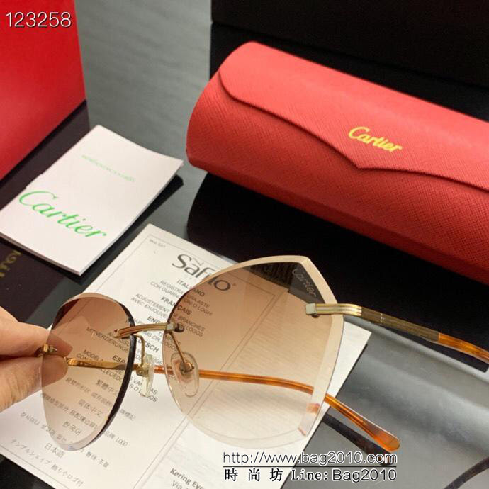 CARTIER卡地亞 女款太陽鏡 漸變色鏡片面 真空彩色電鍍無框架  lly1353